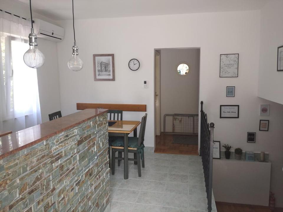 Veky Apartman Jezera Kültér fotó